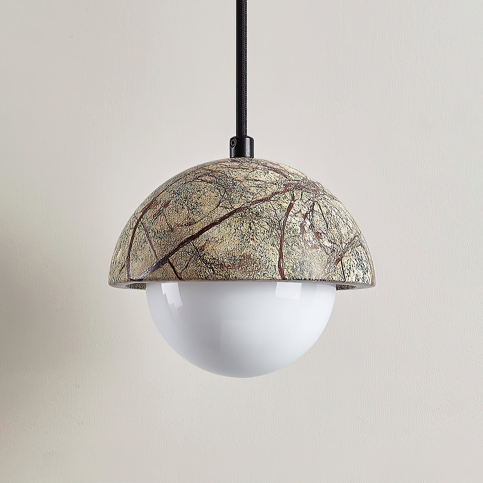 Lylorarae Pendant Lamp
