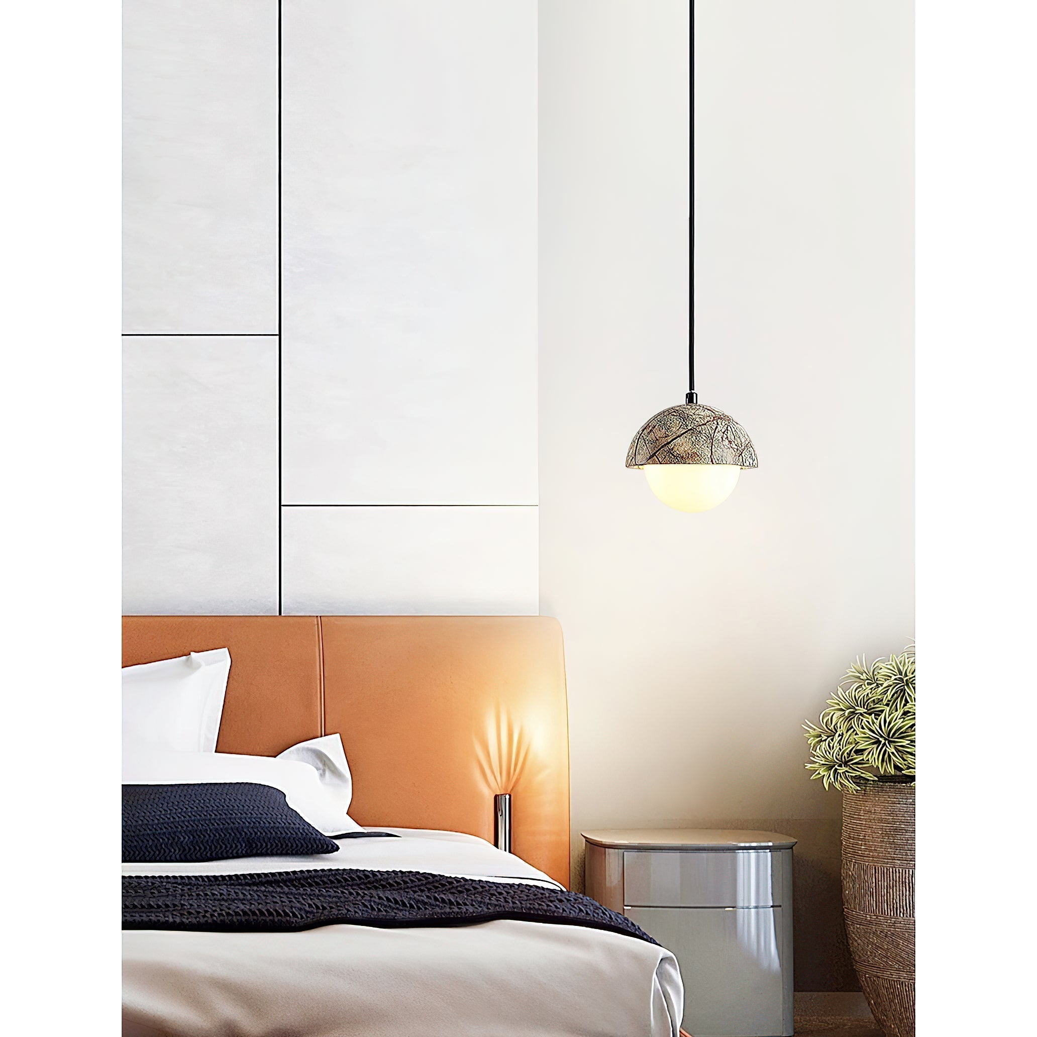 Lylorarae Pendant Lamp