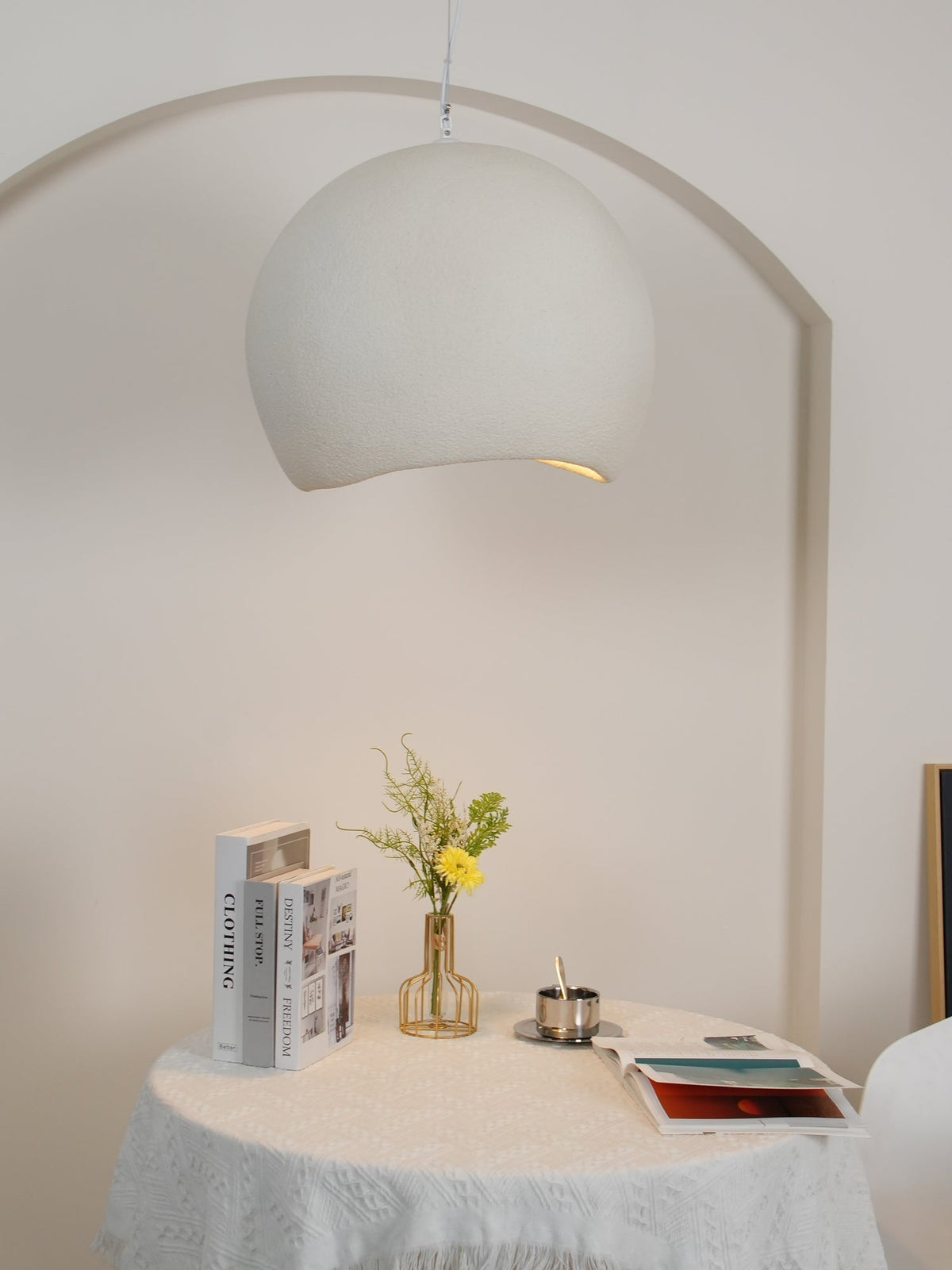 Reloza Modern Minimalist Resin Pendant Light