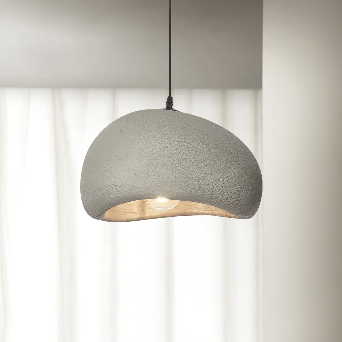 Elyndra Artistic Retro Pendant Lamp