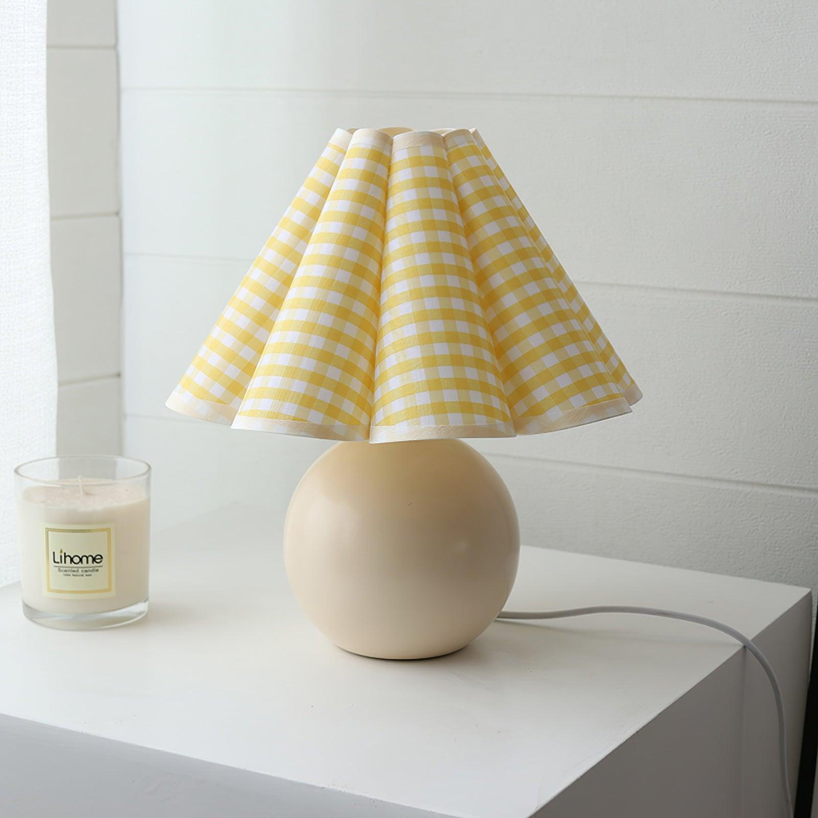 Nirixon Fabric Whimsical Table Lamp