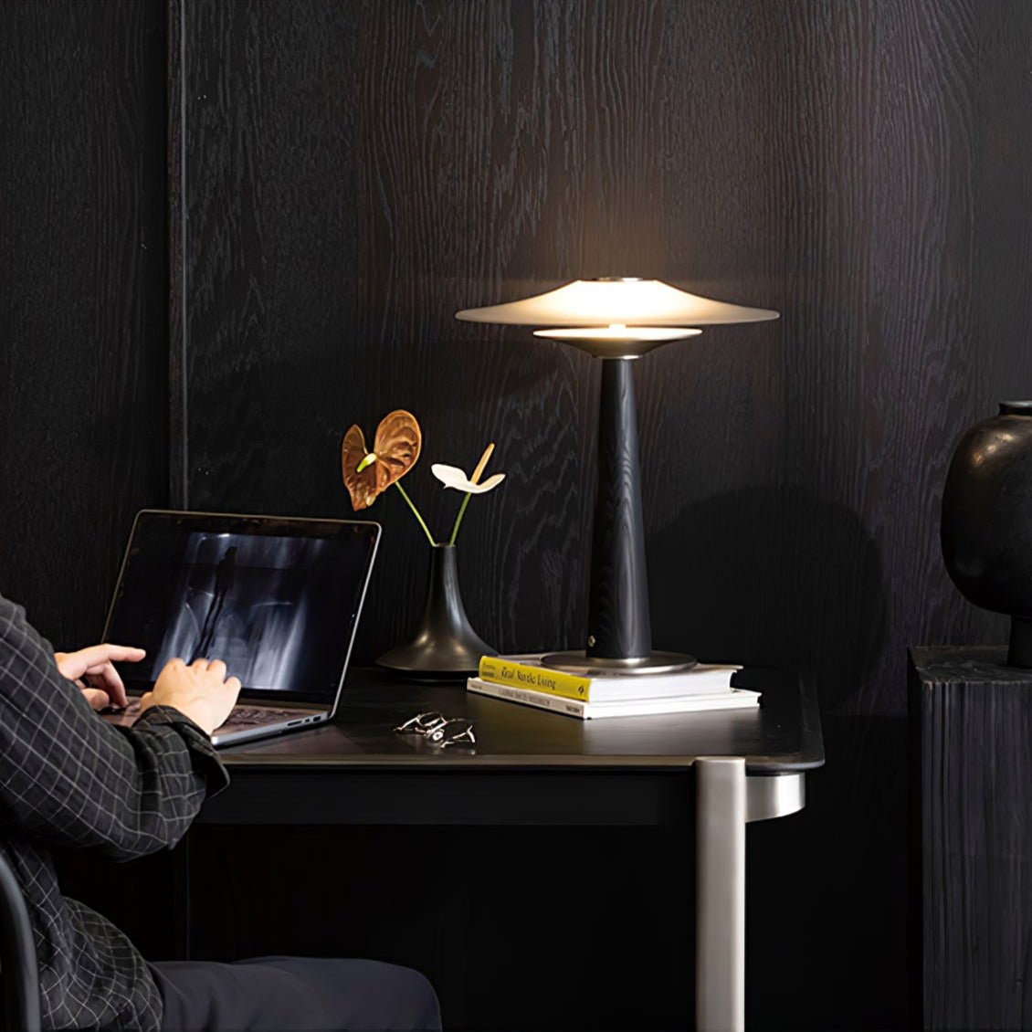 Cecilia Modern Table Lamp