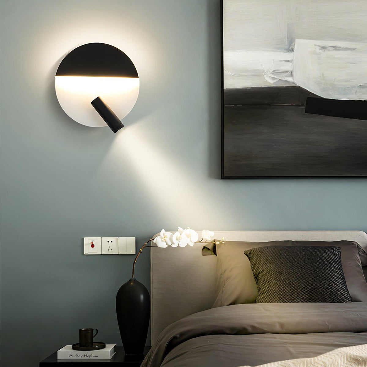 Aurnorir Wall Light