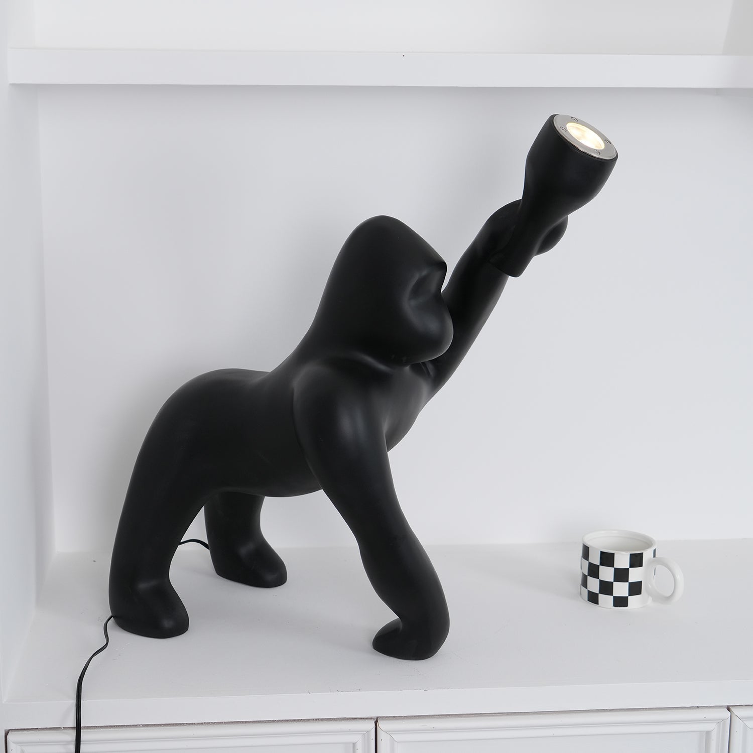 Zasolil Artistic Resin Gorilla Floor Lamp