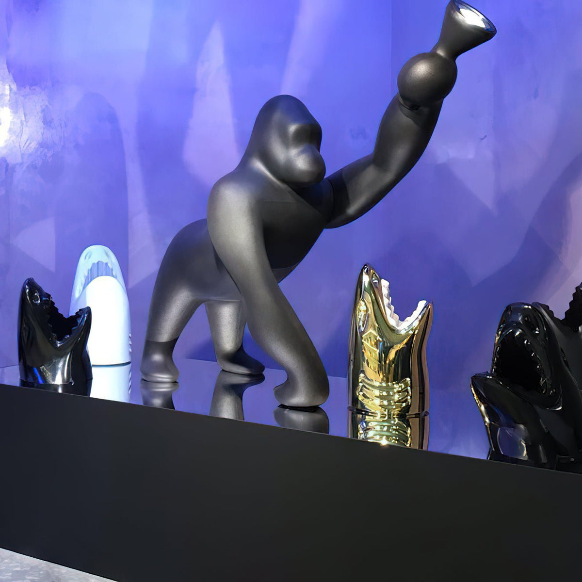 Zasolil Artistic Resin Gorilla Floor Lamp