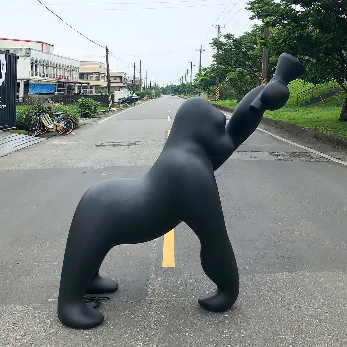 Zasolil Artistic Resin Gorilla Floor Lamp