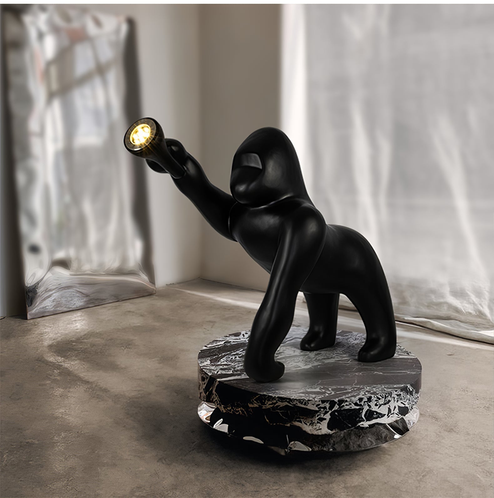 Zasolil Artistic Resin Gorilla Floor Lamp