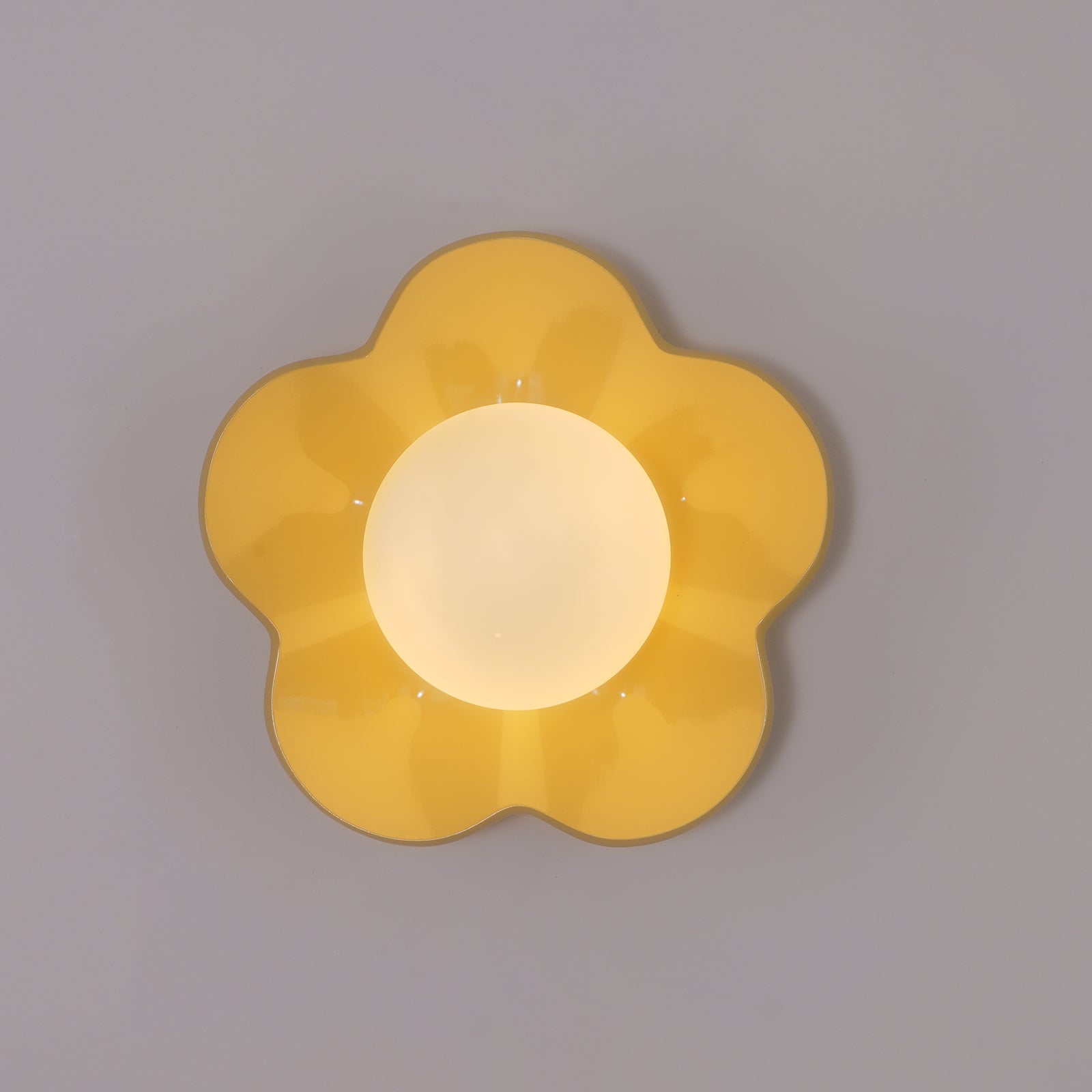 Arcore Resin Playful Wall Lamp