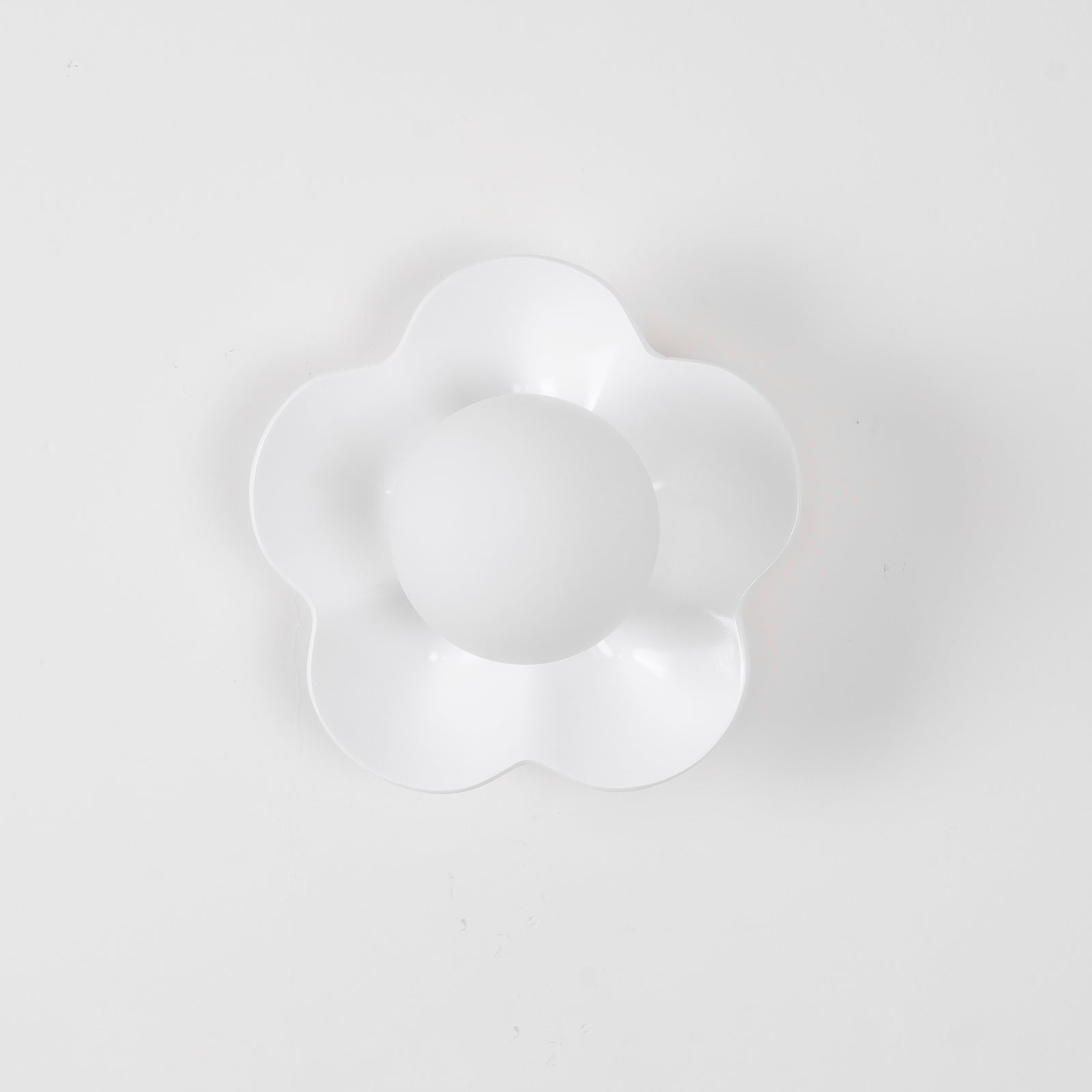 Arcore Resin Playful Wall Lamp