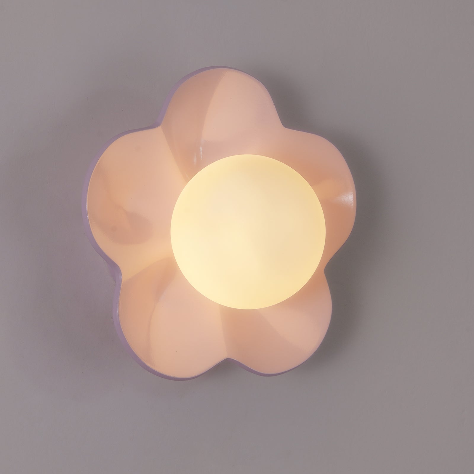 Arcore Resin Playful Wall Lamp