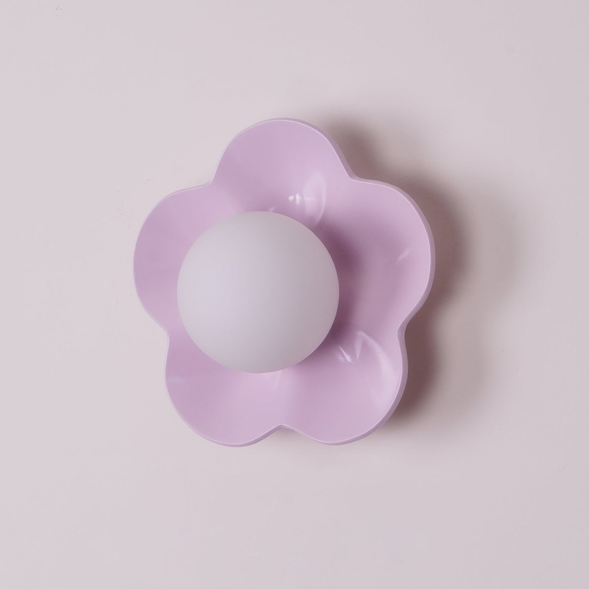 Arcore Resin Playful Wall Lamp