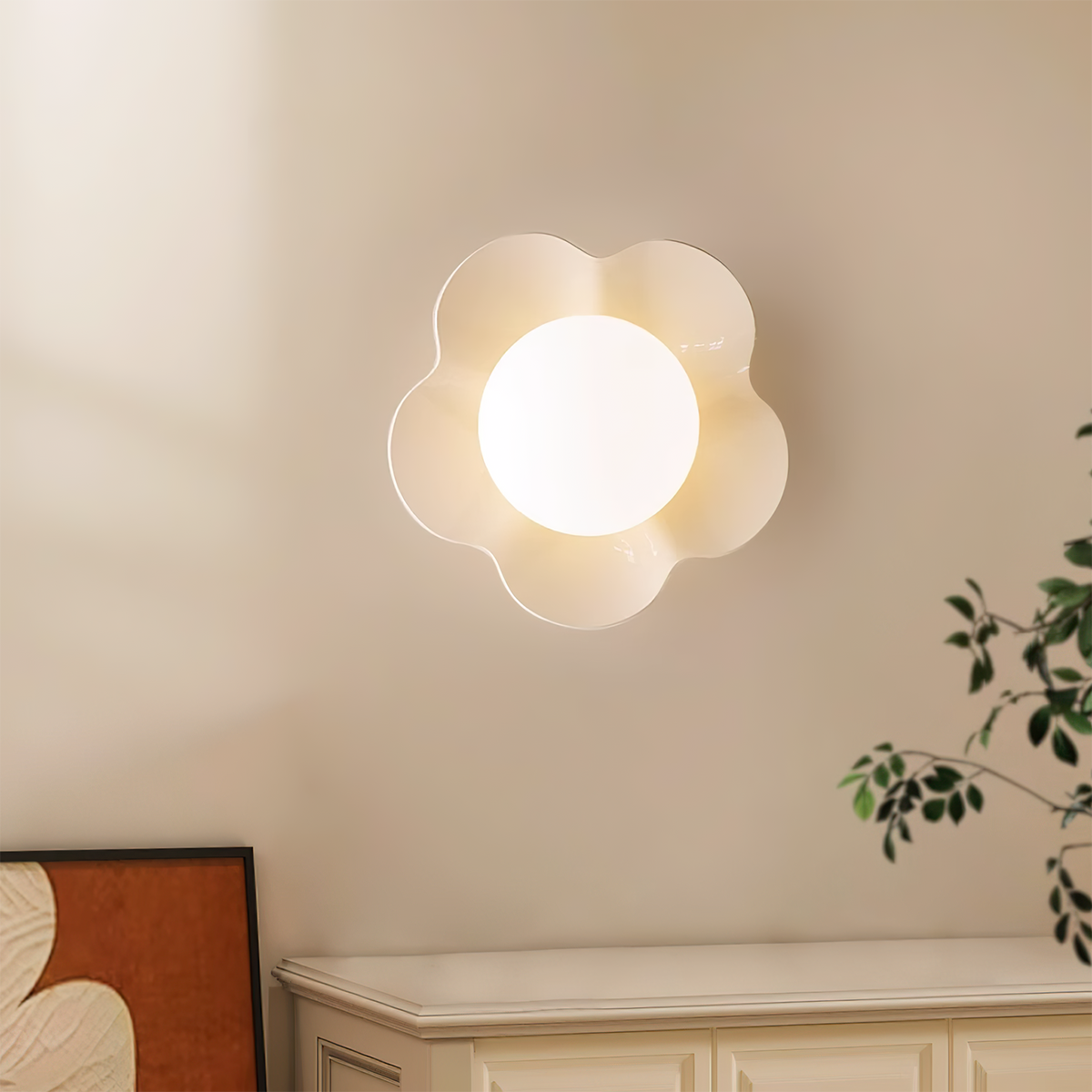 Arcore Resin Playful Wall Lamp