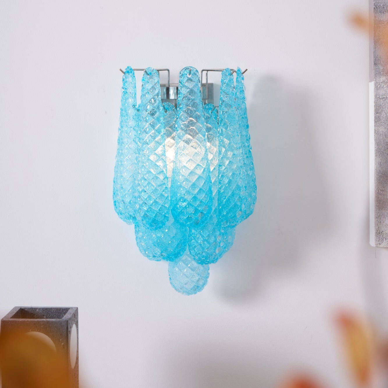 Liorelaria Wall Lamp Pink Teardrop Glass Floral Artistic