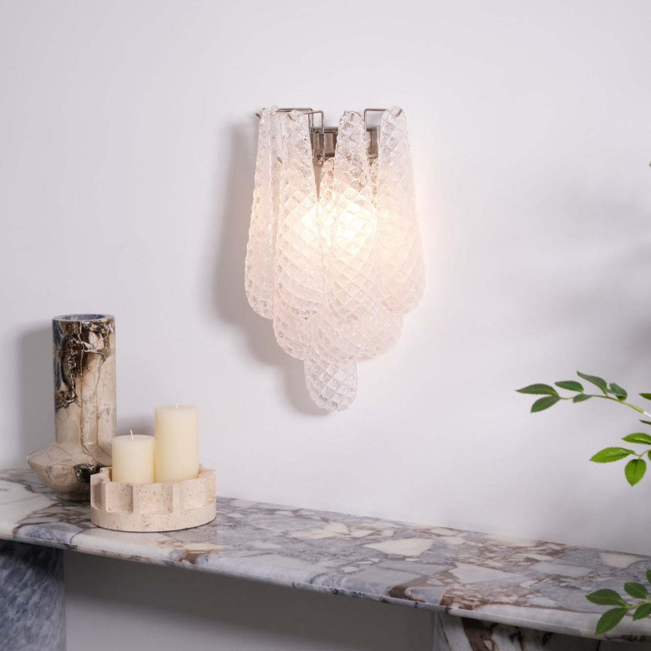 Liorelaria Wall Lamp Pink Teardrop Glass Floral Artistic