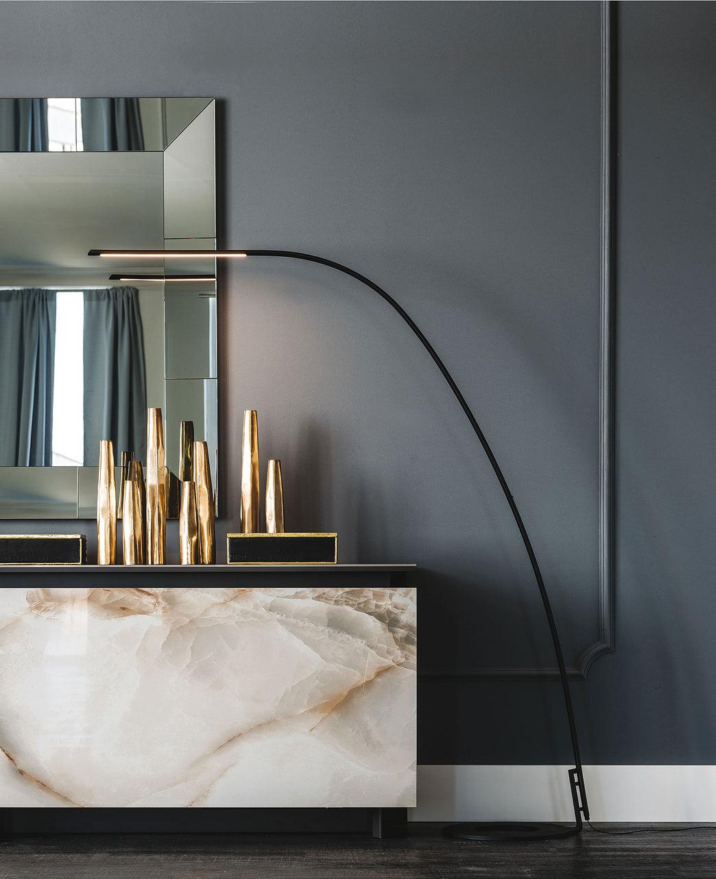 Aurmaril Sculptural Floor Lamp