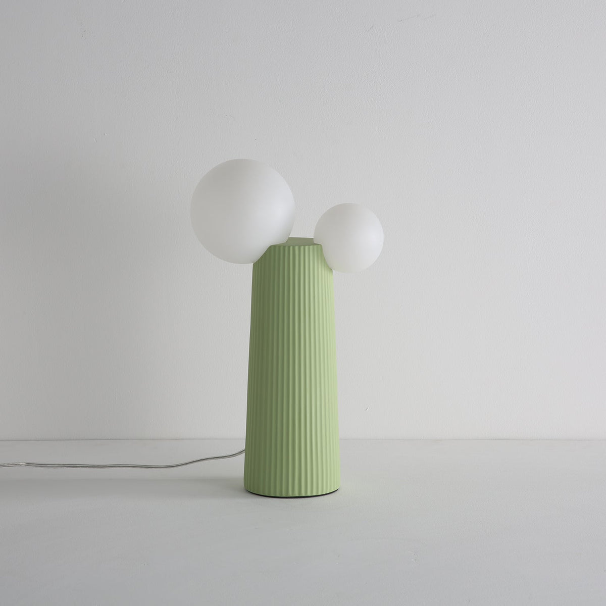 Zenithre Resin Plastic Table Lamp