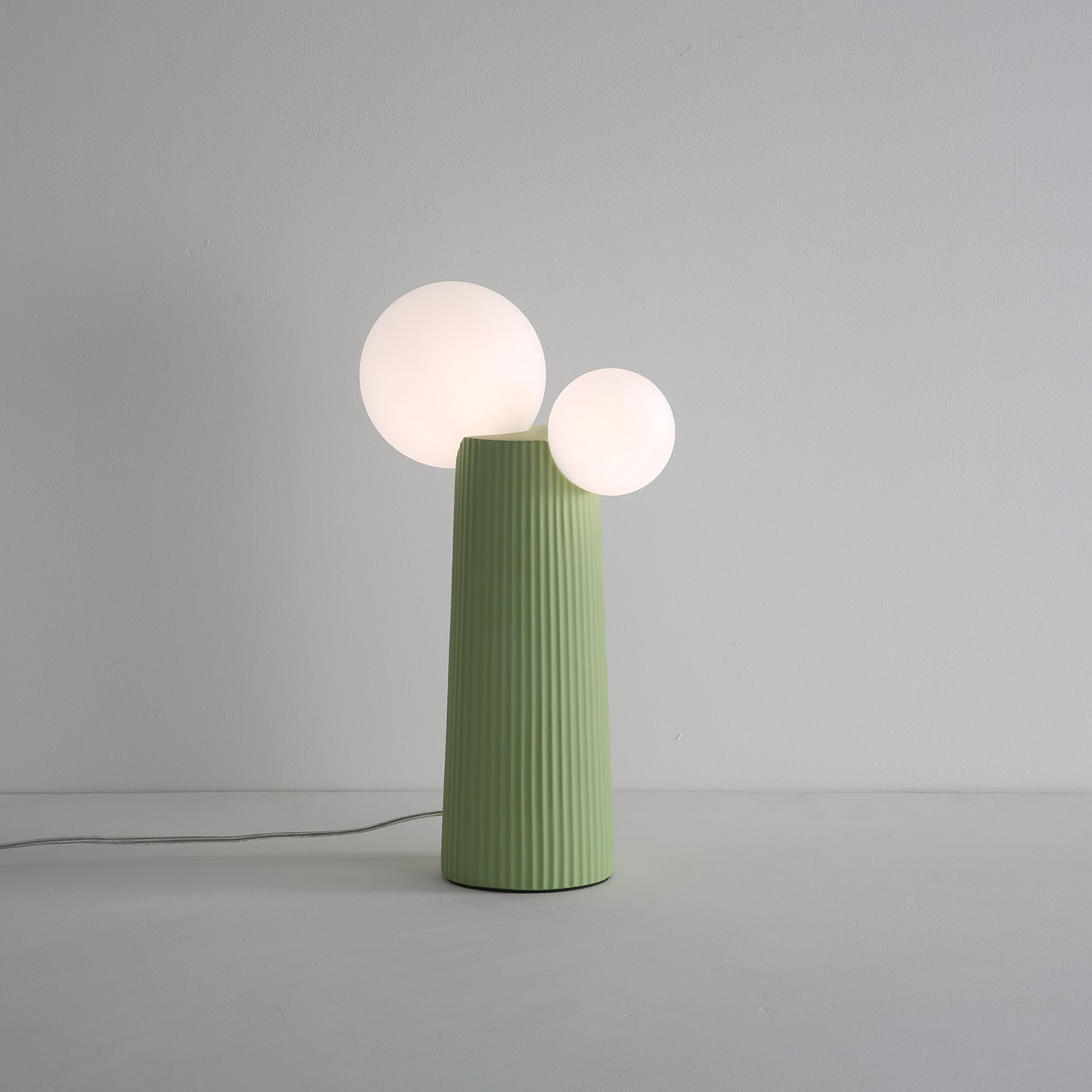 Zenithre Resin Plastic Table Lamp