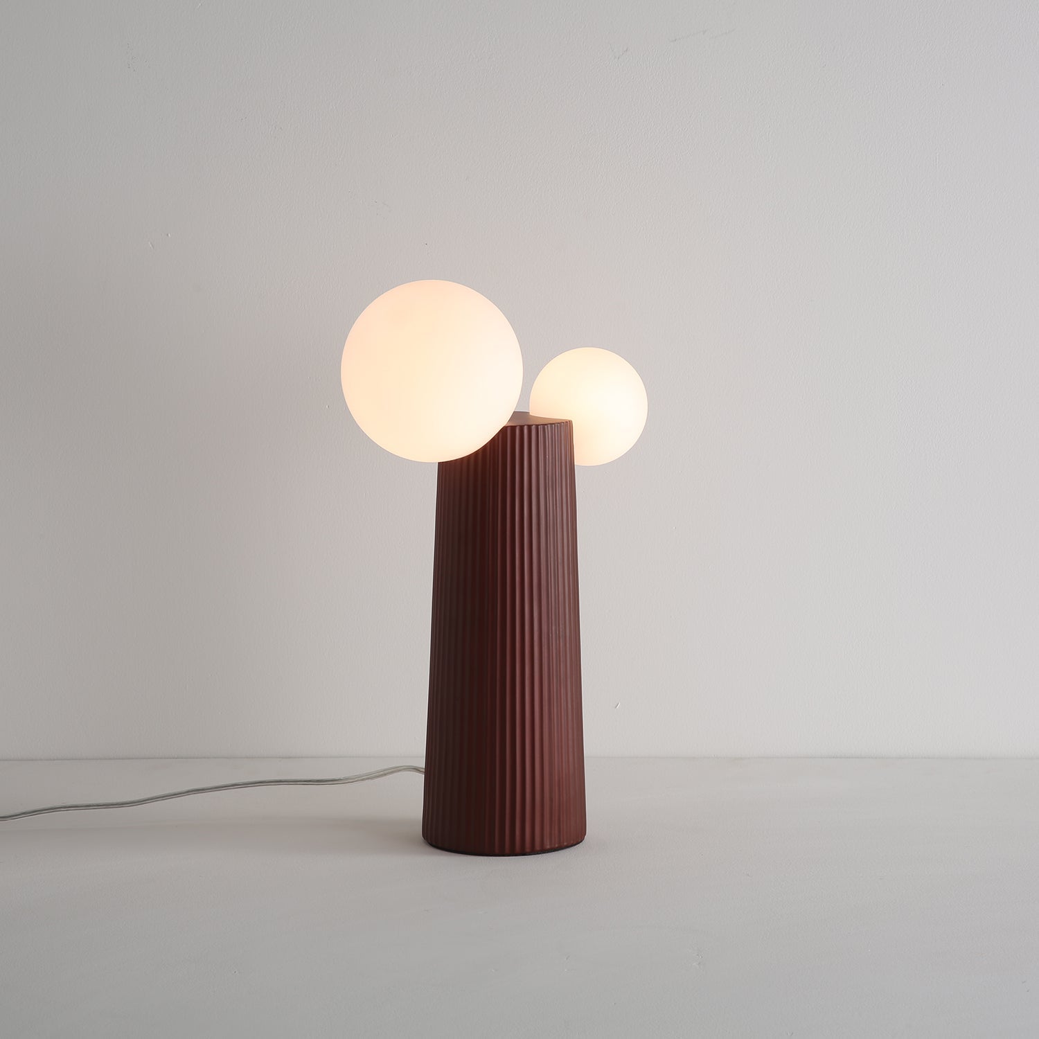 Zenithre Resin Plastic Table Lamp