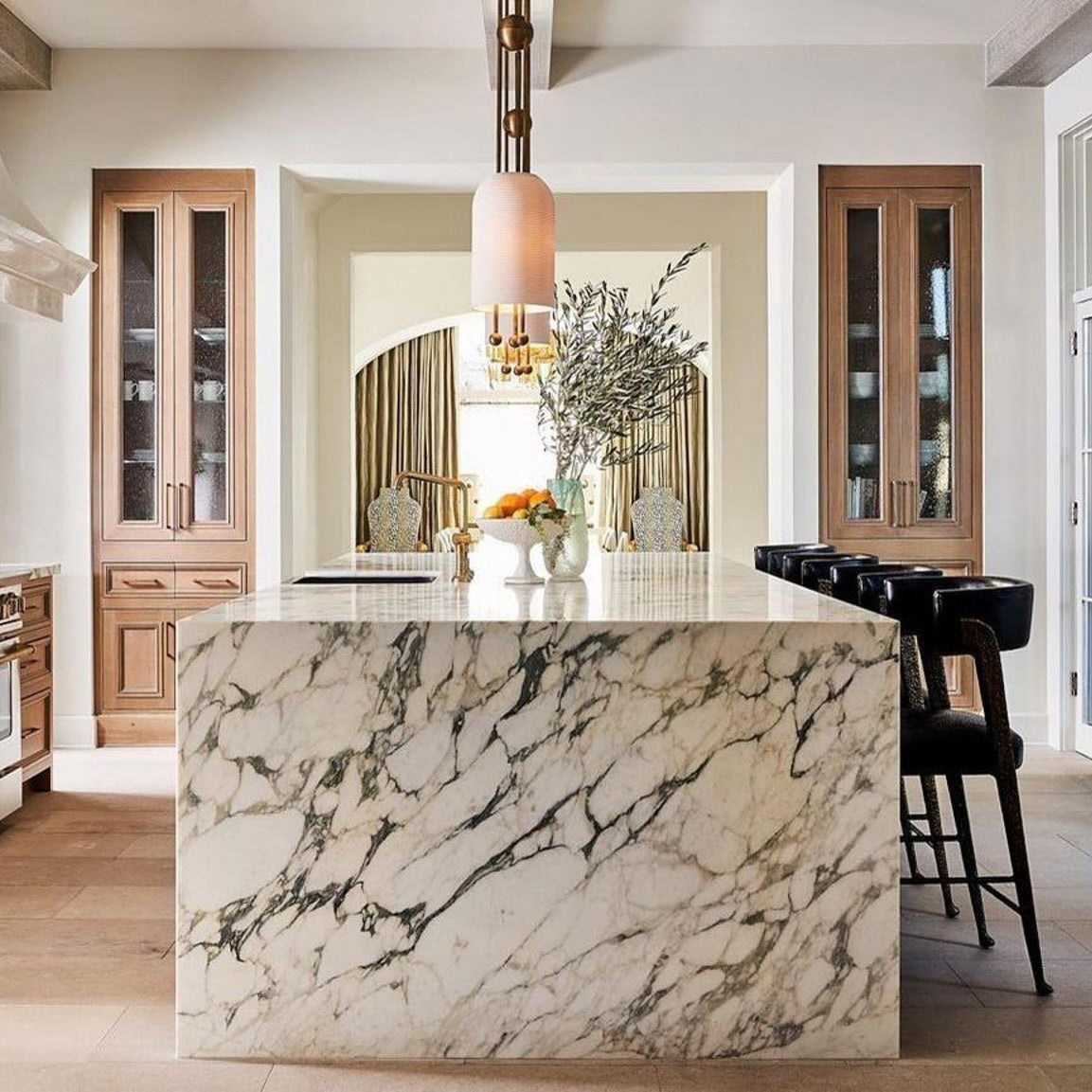 Ucaryra Pendant Lamp