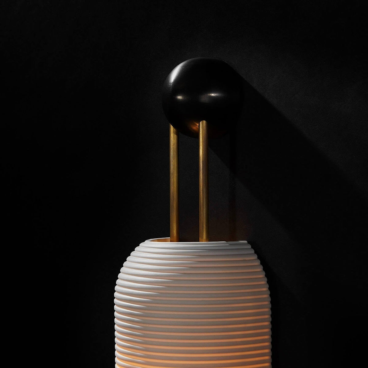 Zelaeora Wall Lamp