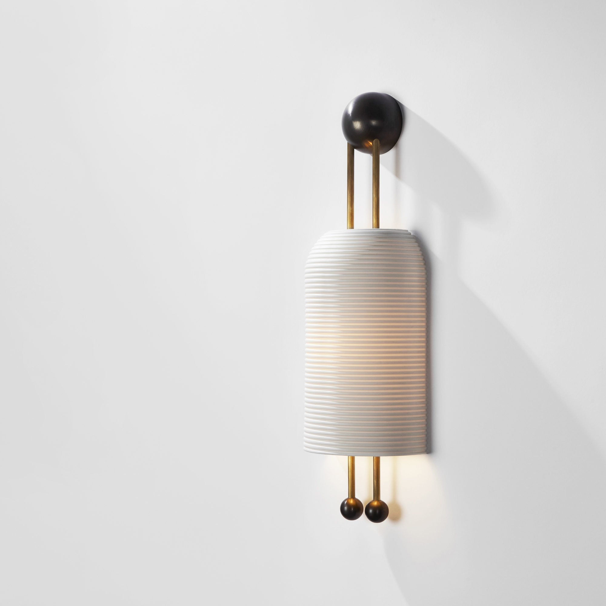 Zelaeora Wall Lamp