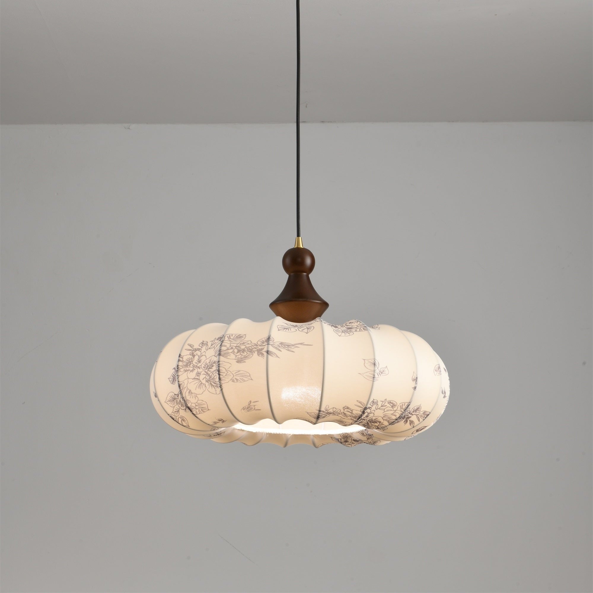 Rosalie Vintage Pendant Lamp - Neutral Decor