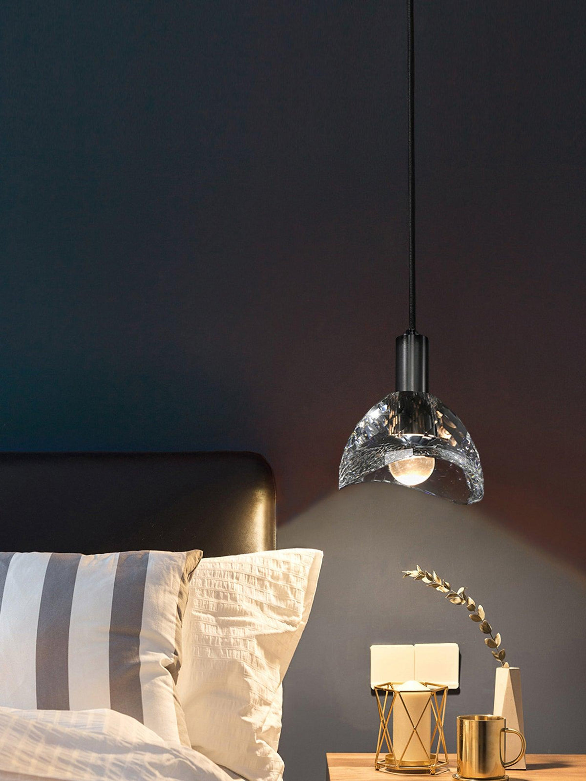Syvinor Premium Nordic Art Glass Pendant Lamp