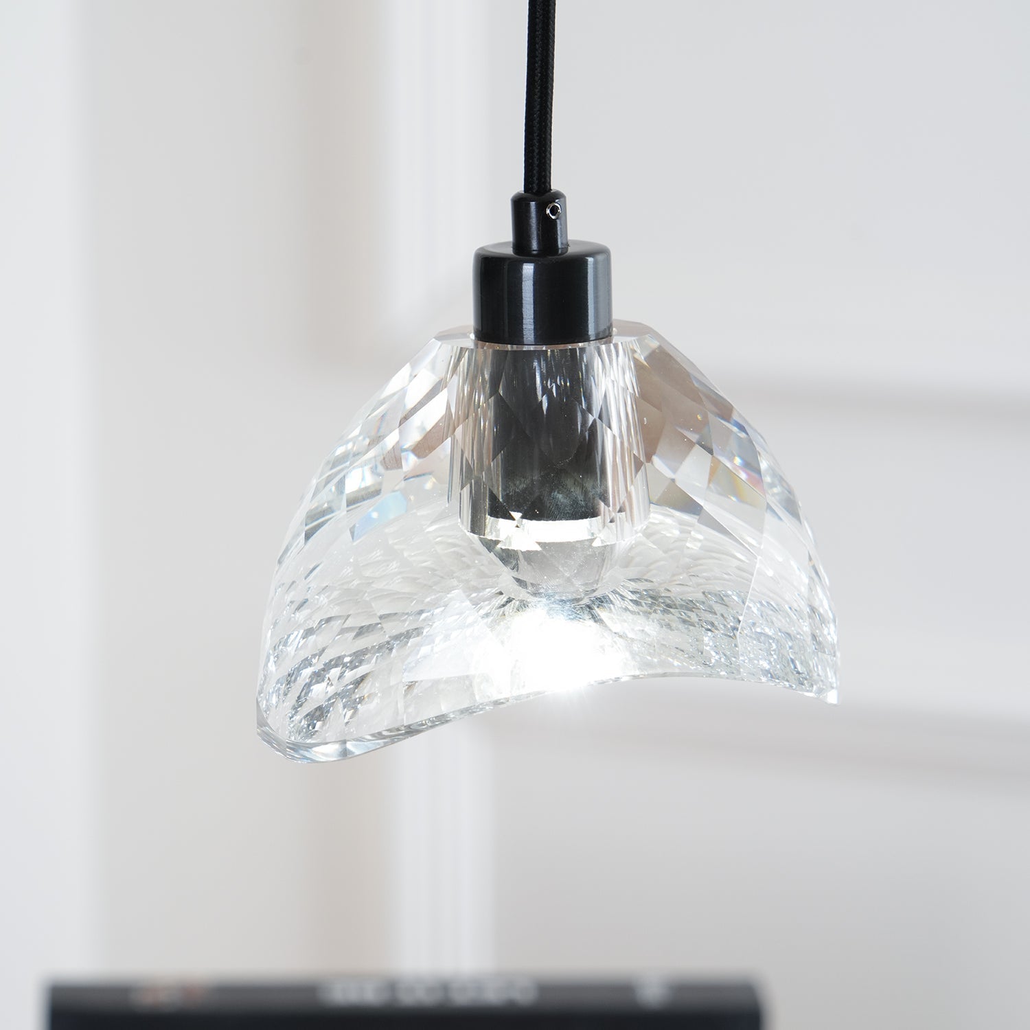 Syvinor Premium Nordic Art Glass Pendant Lamp