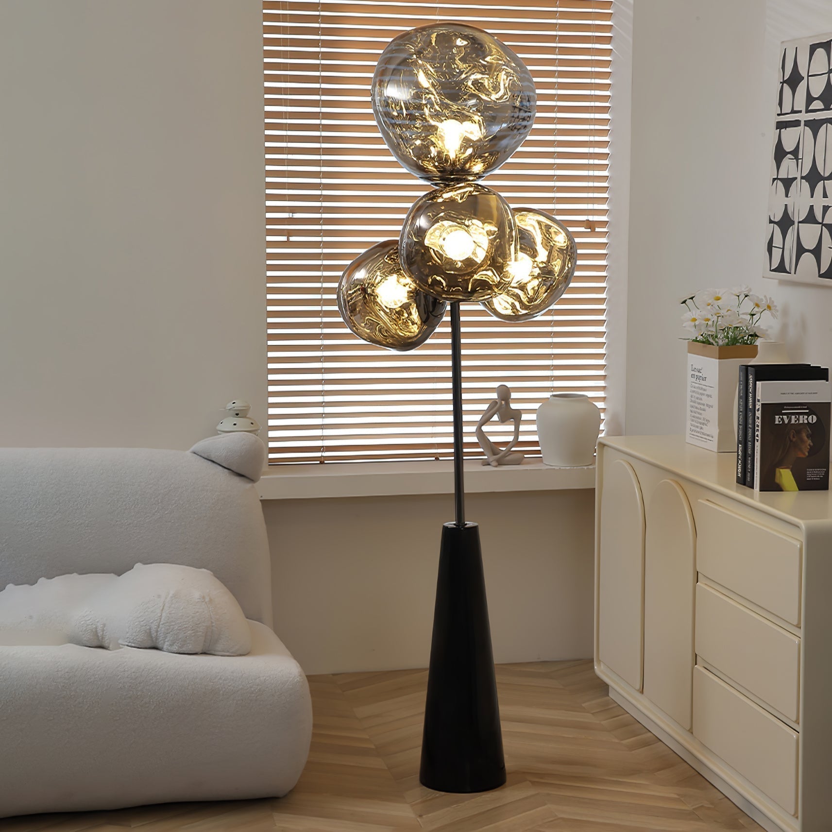 Viri Modern Marble Floor Lamp