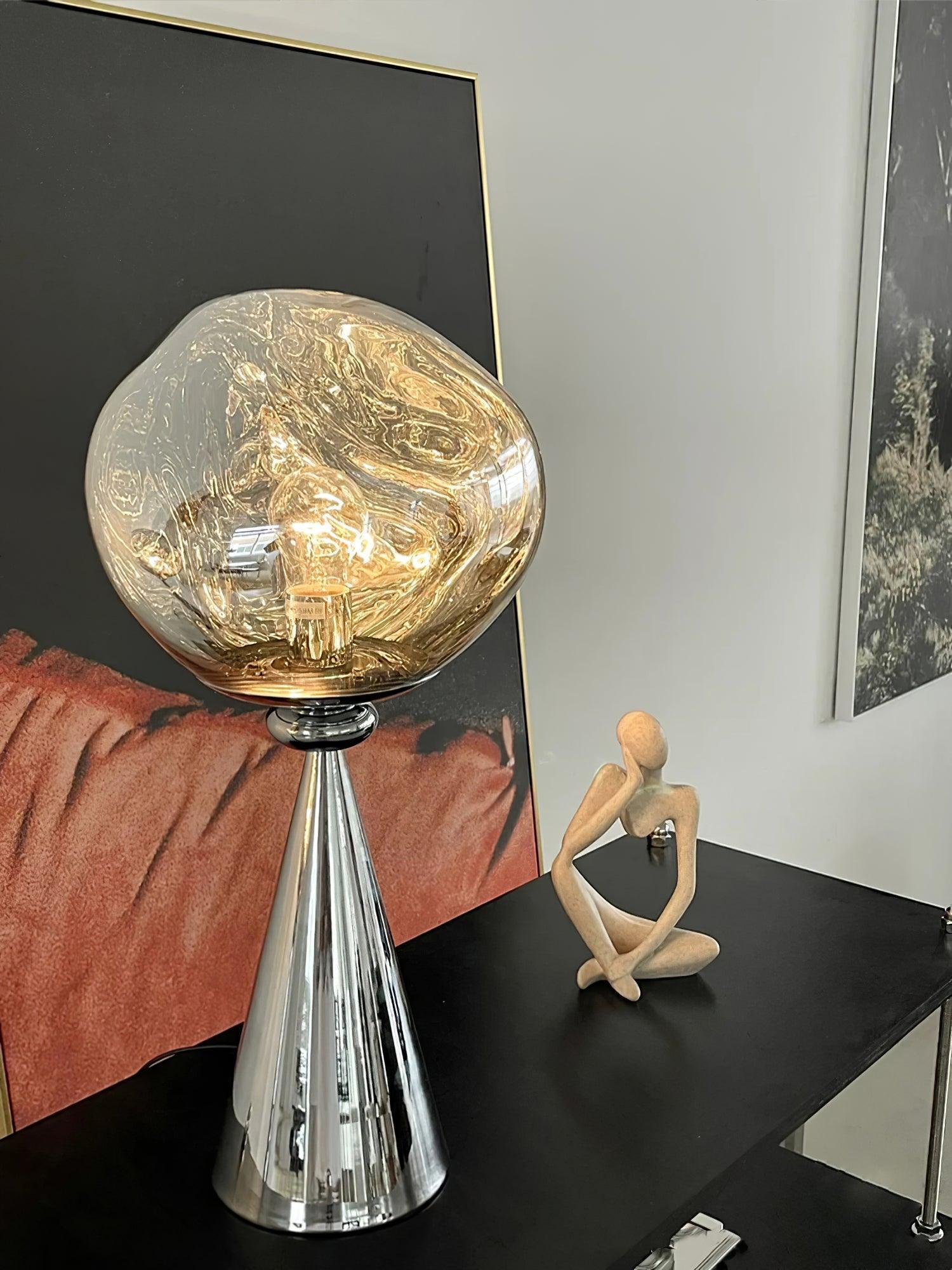 Unoril Artisan PVC Desk Lamp