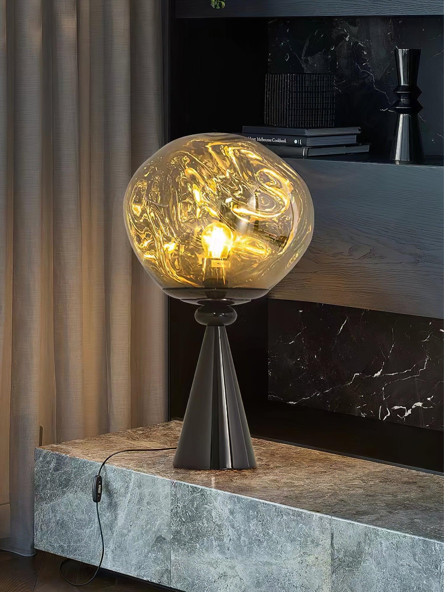 Unoril Artisan PVC Desk Lamp