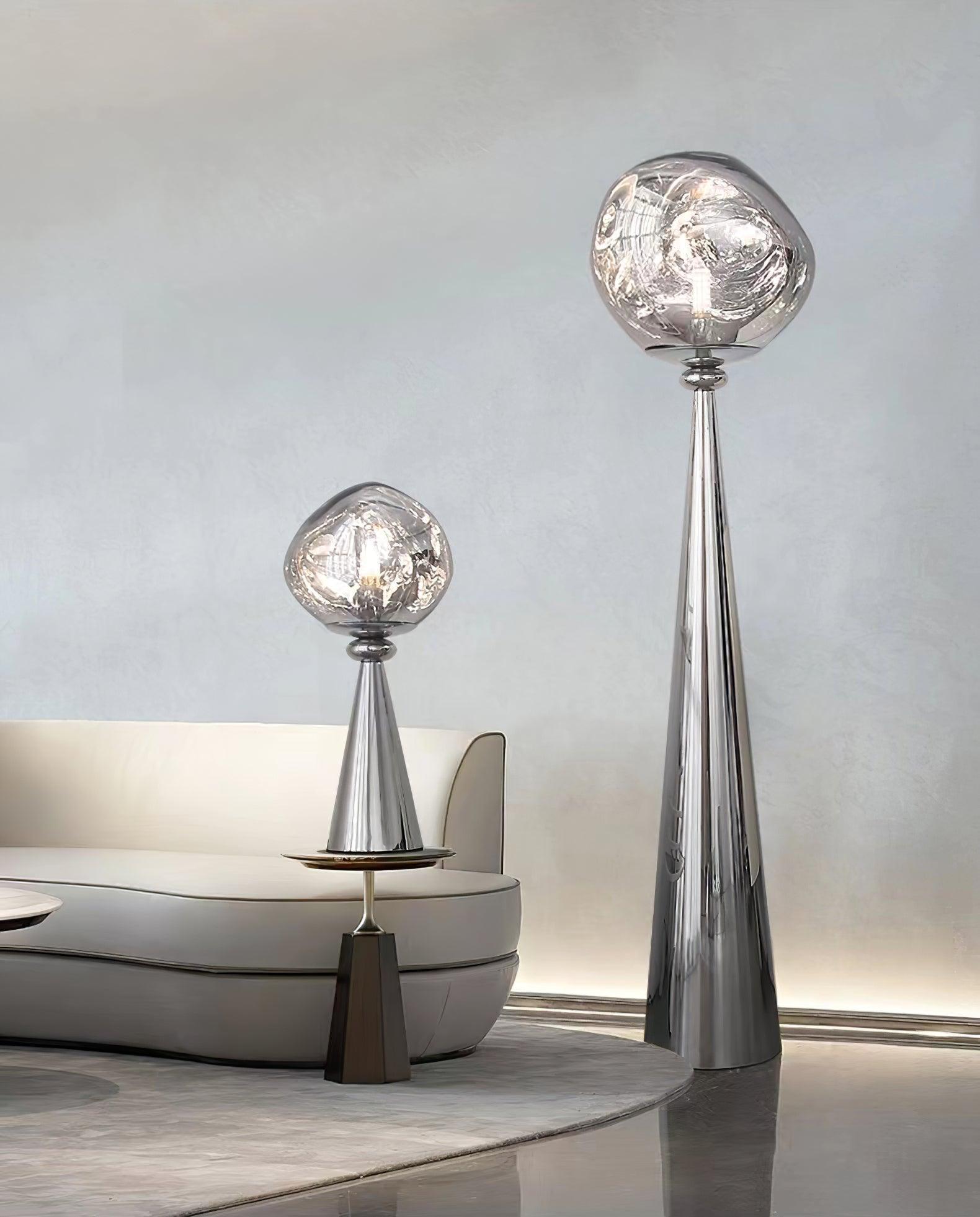 Unoril Artisan PVC Desk Lamp