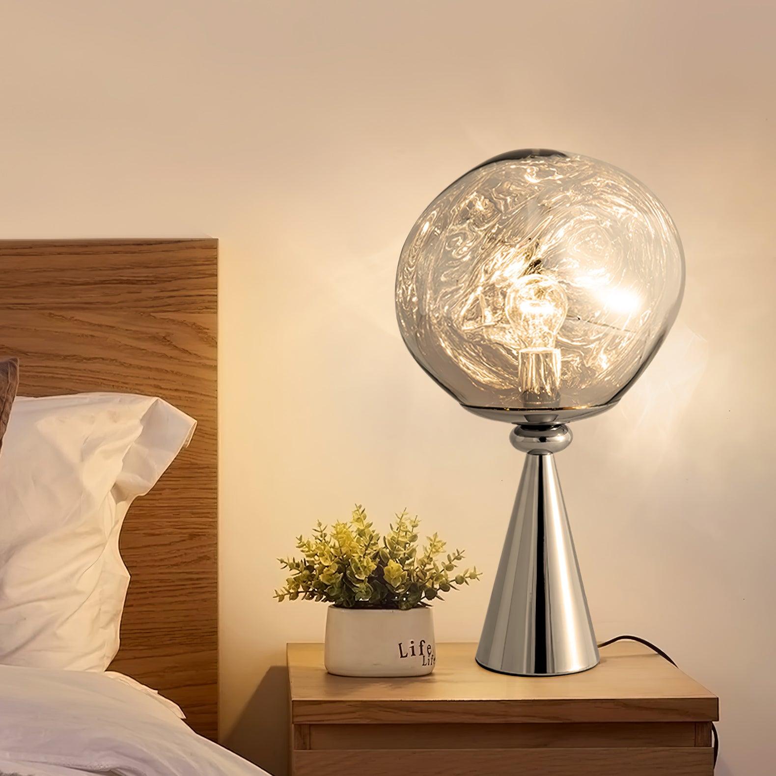 Unoril Artisan PVC Desk Lamp