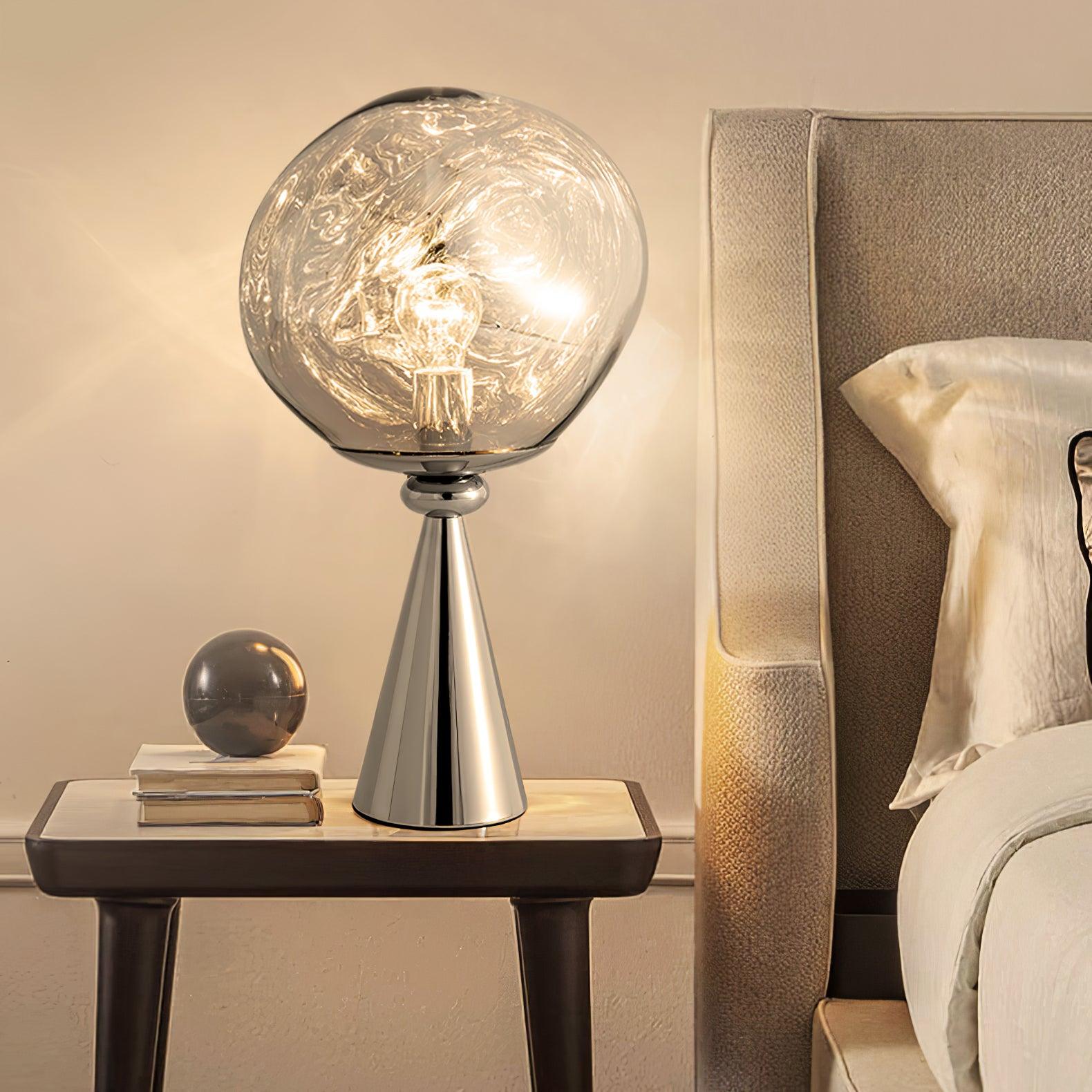 Unoril Artisan PVC Desk Lamp