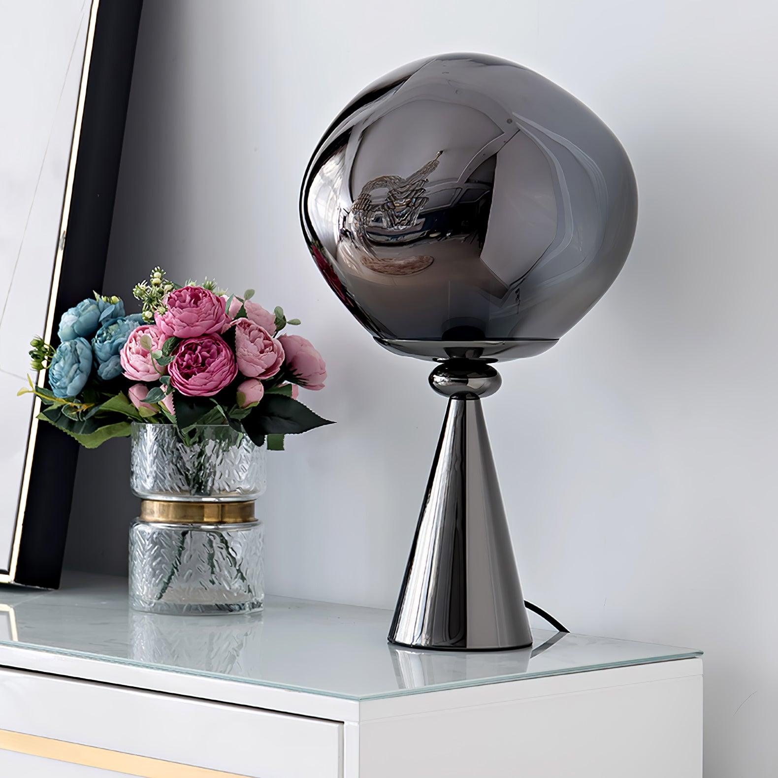 Unoril Artisan PVC Desk Lamp