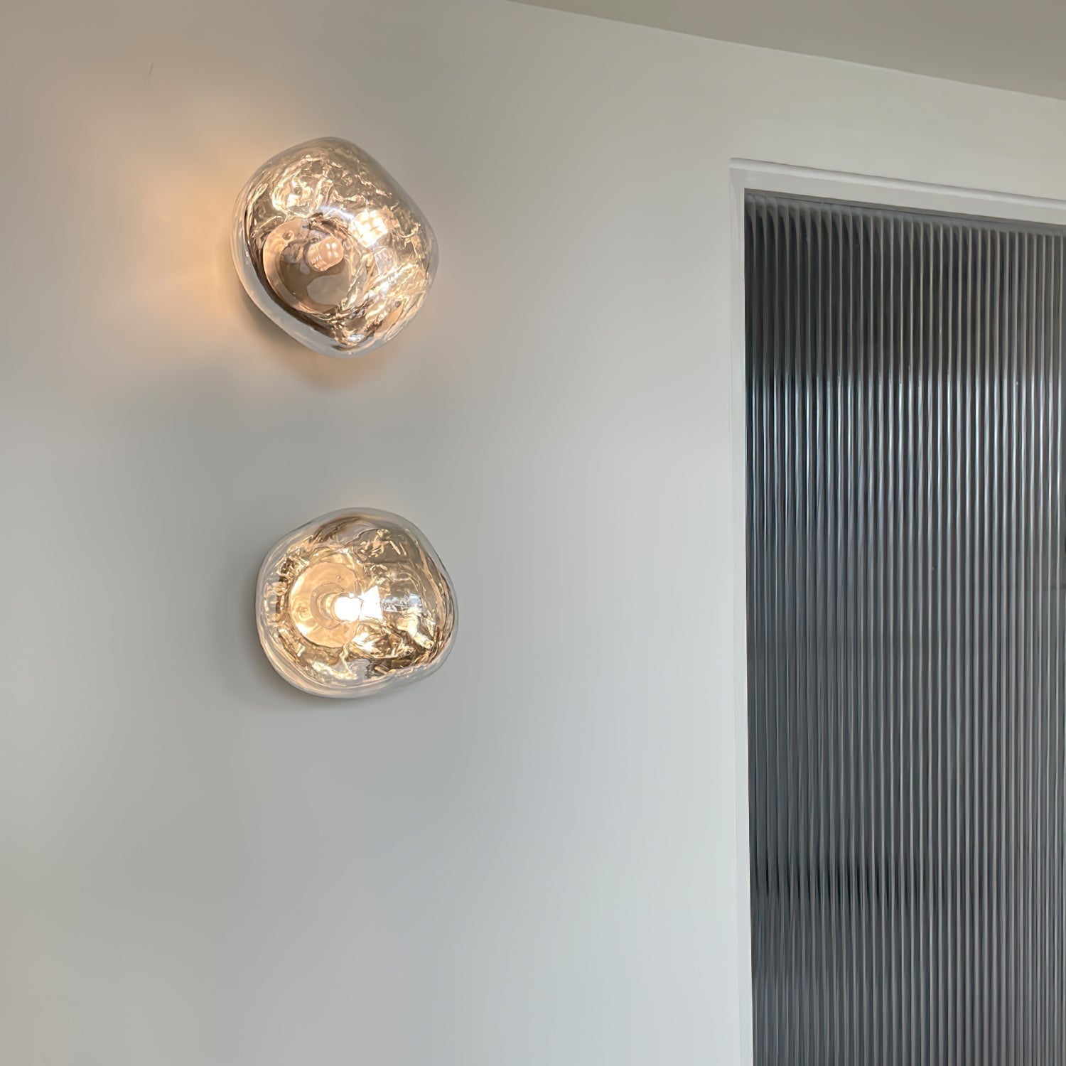 Orinira Individual Creativity Plug-in Wall Lamp
