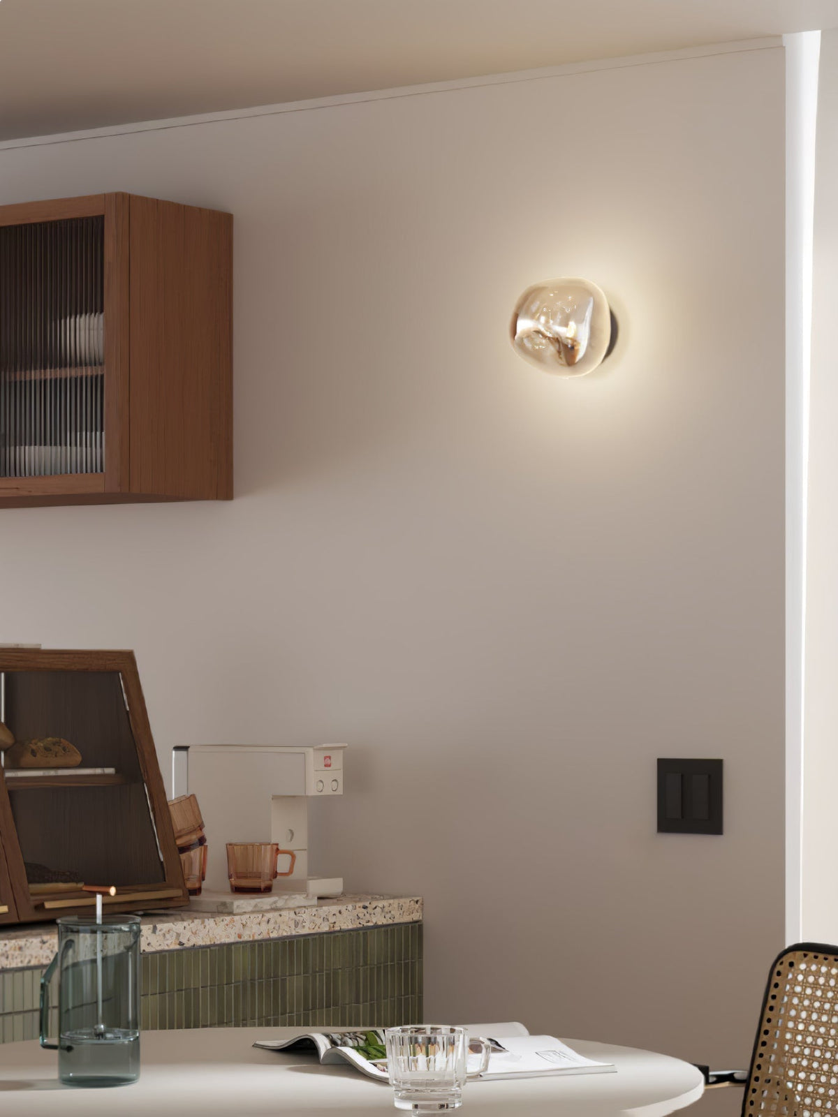 Orinira Individual Creativity Plug-in Wall Lamp