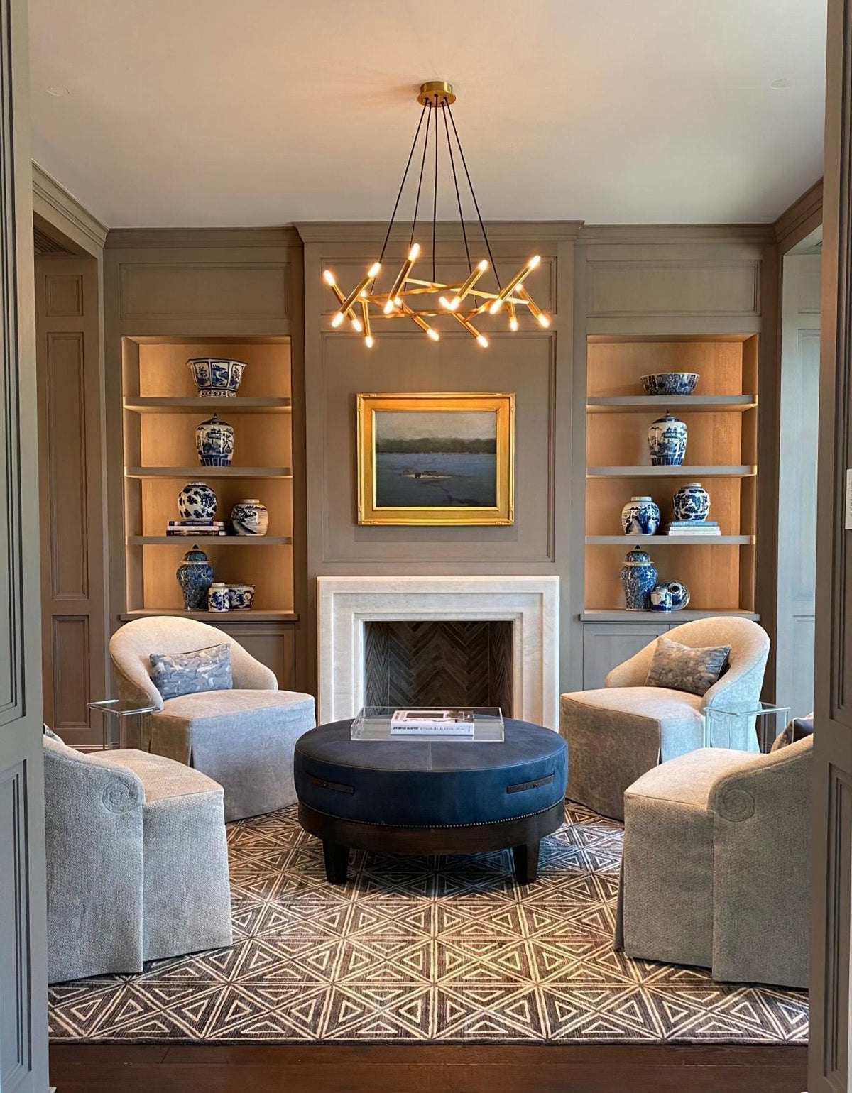 Soliriel Modern Brass Chandelier