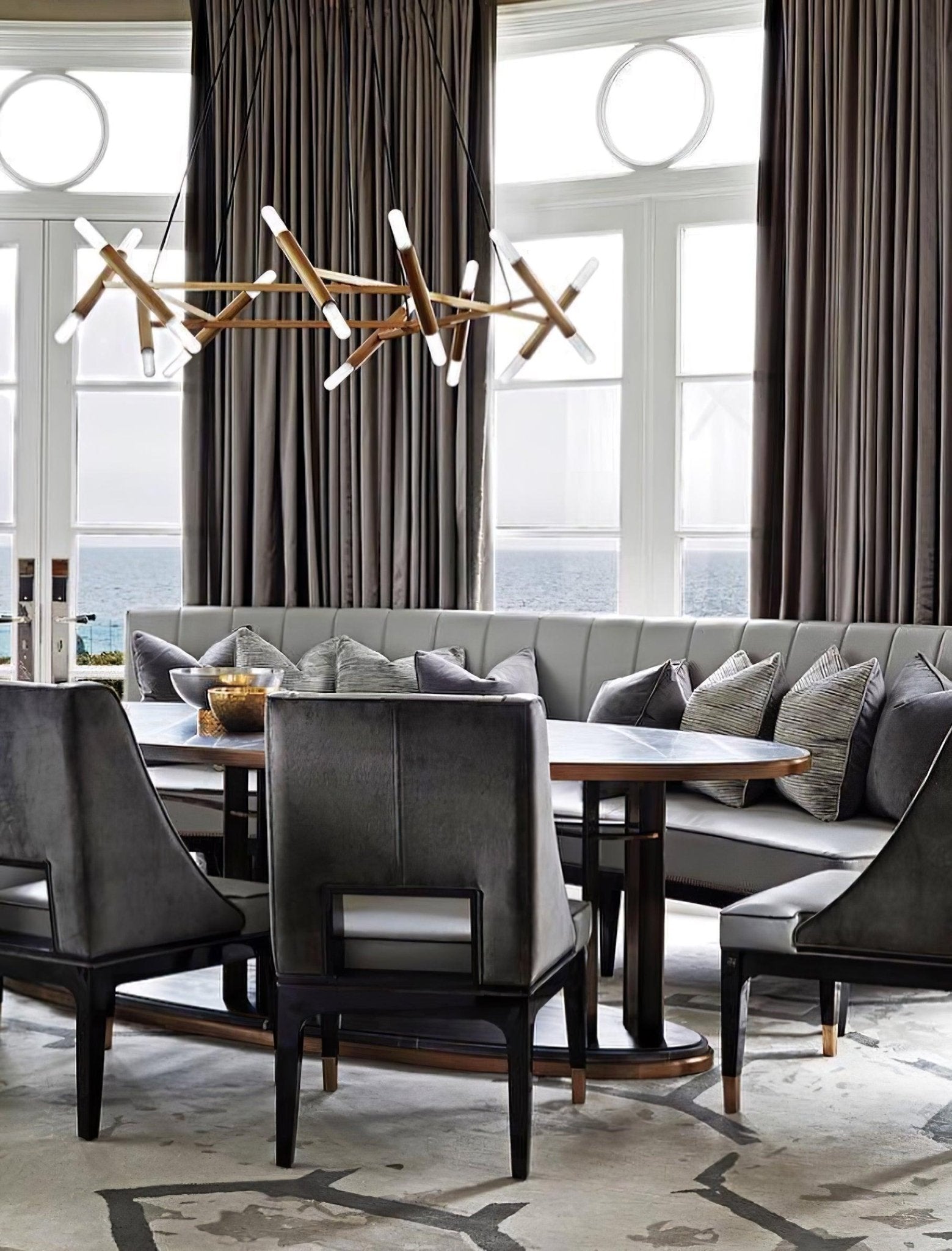 Soliriel Modern Brass Chandelier