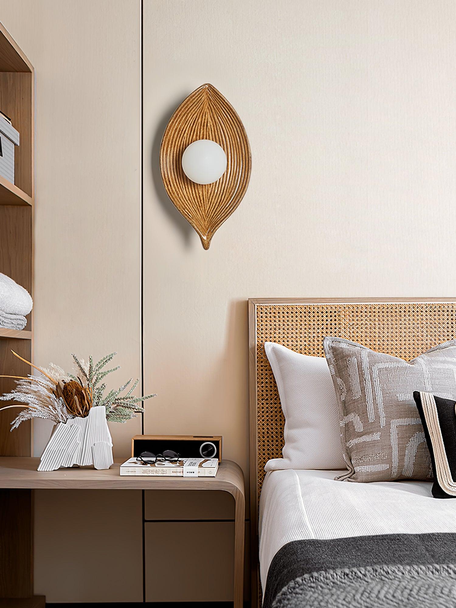 Lirixa Leaf Canoe Resin Sconce Wall lamp