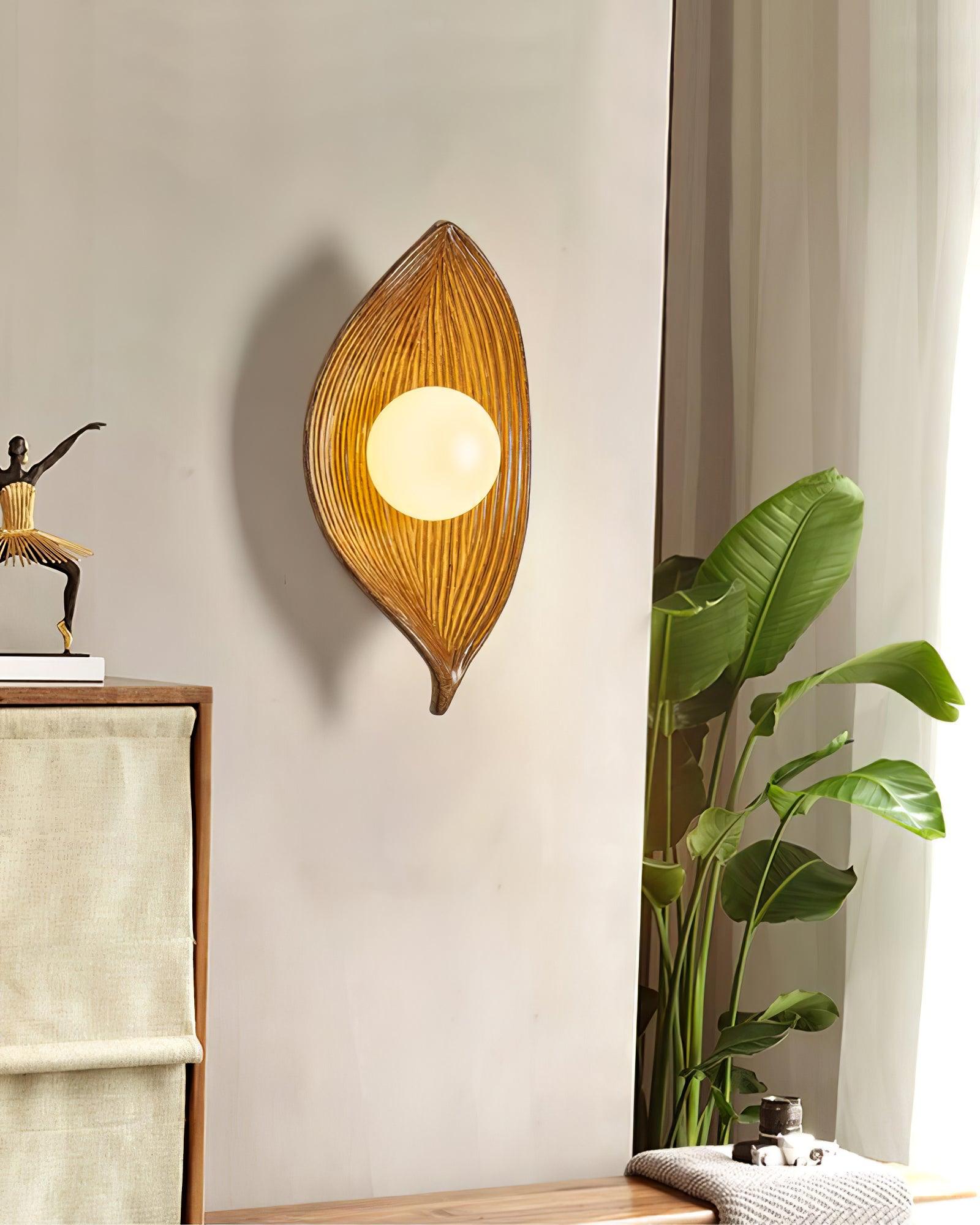 Lirixa Leaf Canoe Resin Sconce Wall lamp