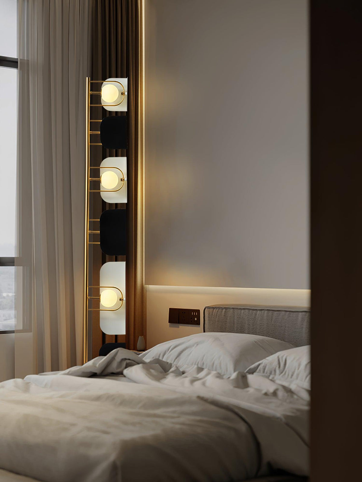 Catharil Modern Geometric Floor Lamp