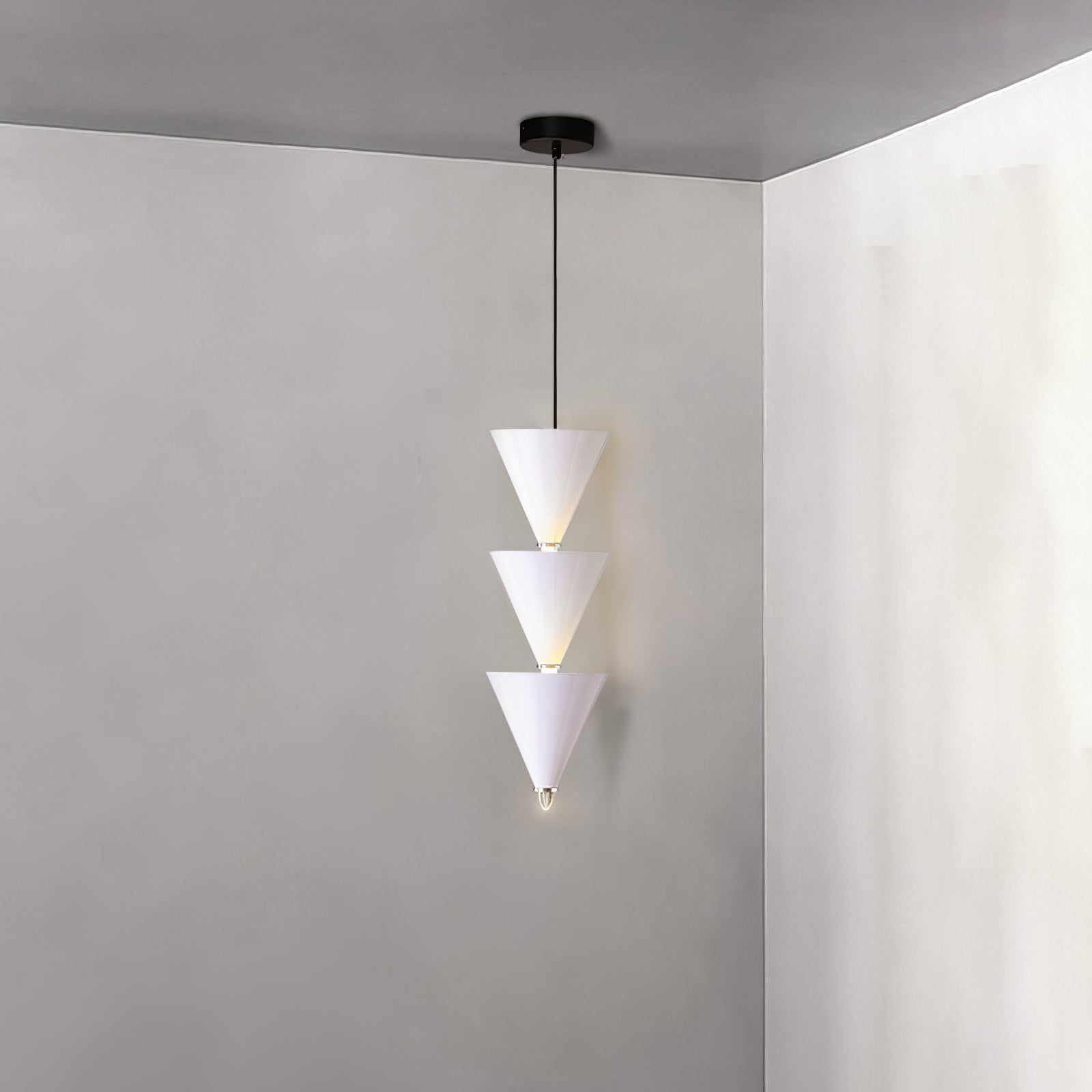 Yrathen Modern Minimalist Pendant Light