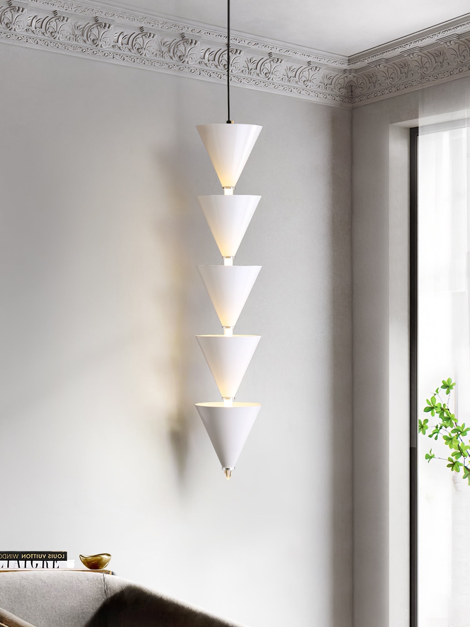 Yrathen Modern Minimalist Pendant Light