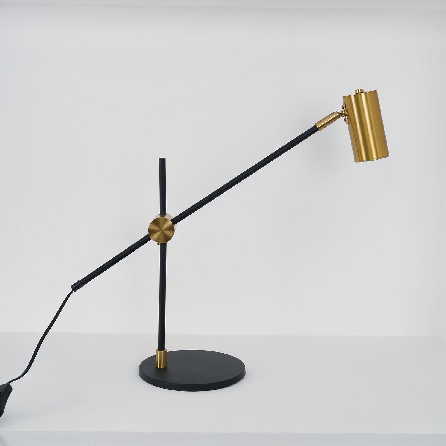 Ivpharil Frosted Floor Lamp