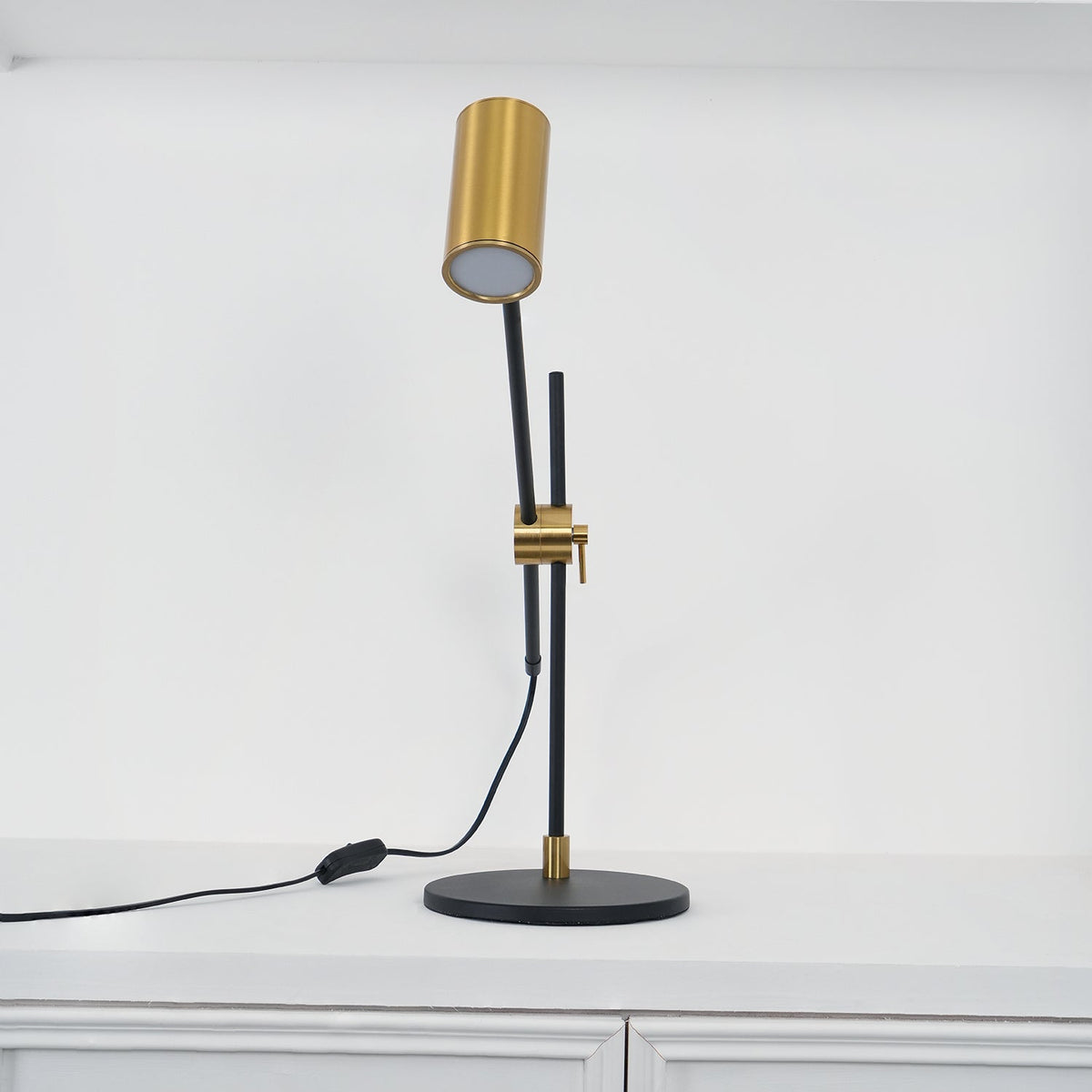 Ivpharil Frosted Floor Lamp