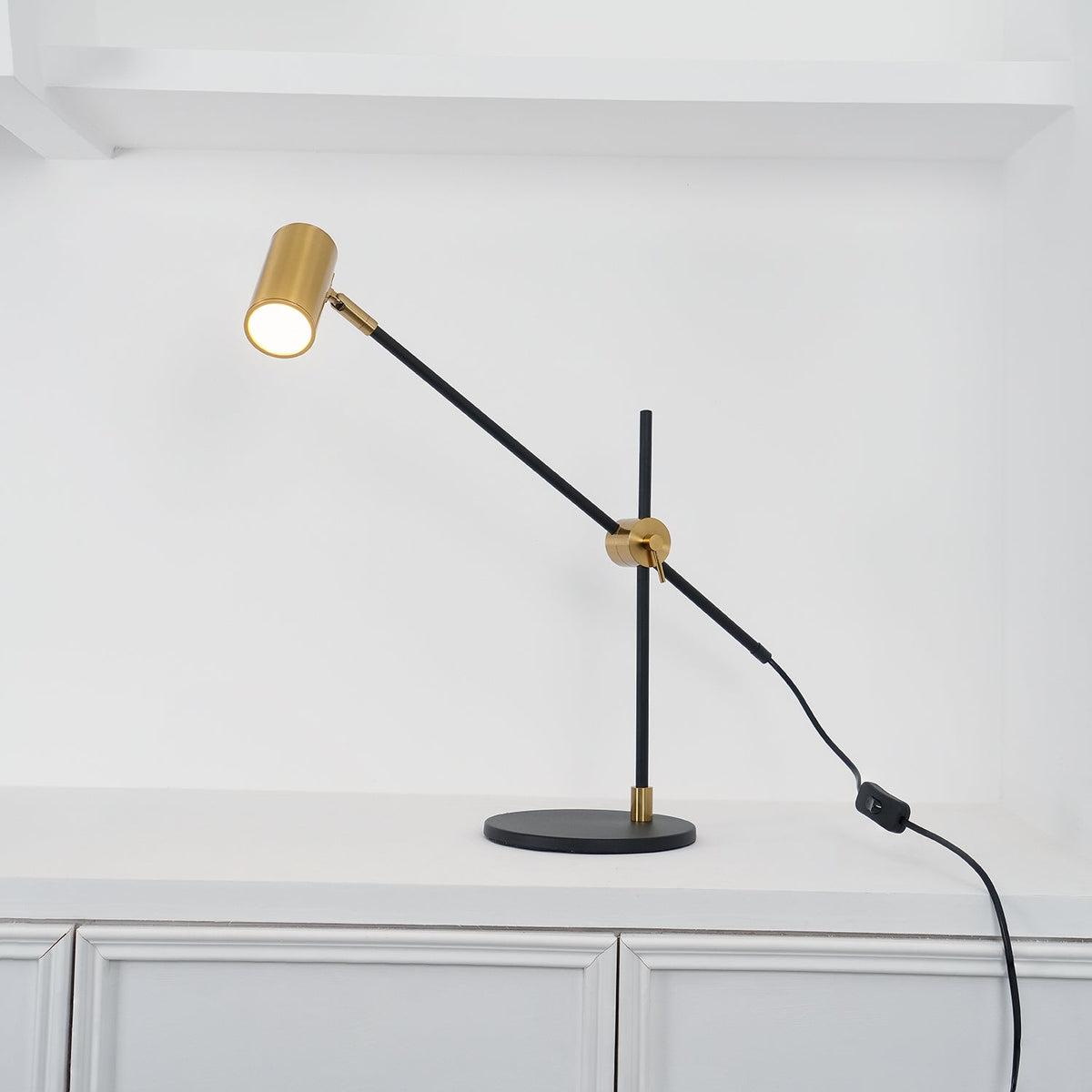 Ivpharil Frosted Floor Lamp