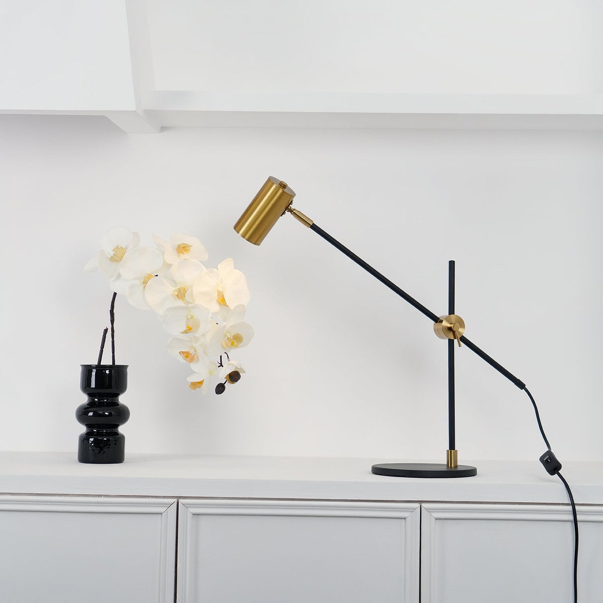 Ivpharil Frosted Floor Lamp