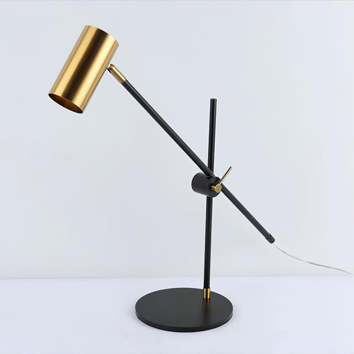 Ivpharil Frosted Floor Lamp