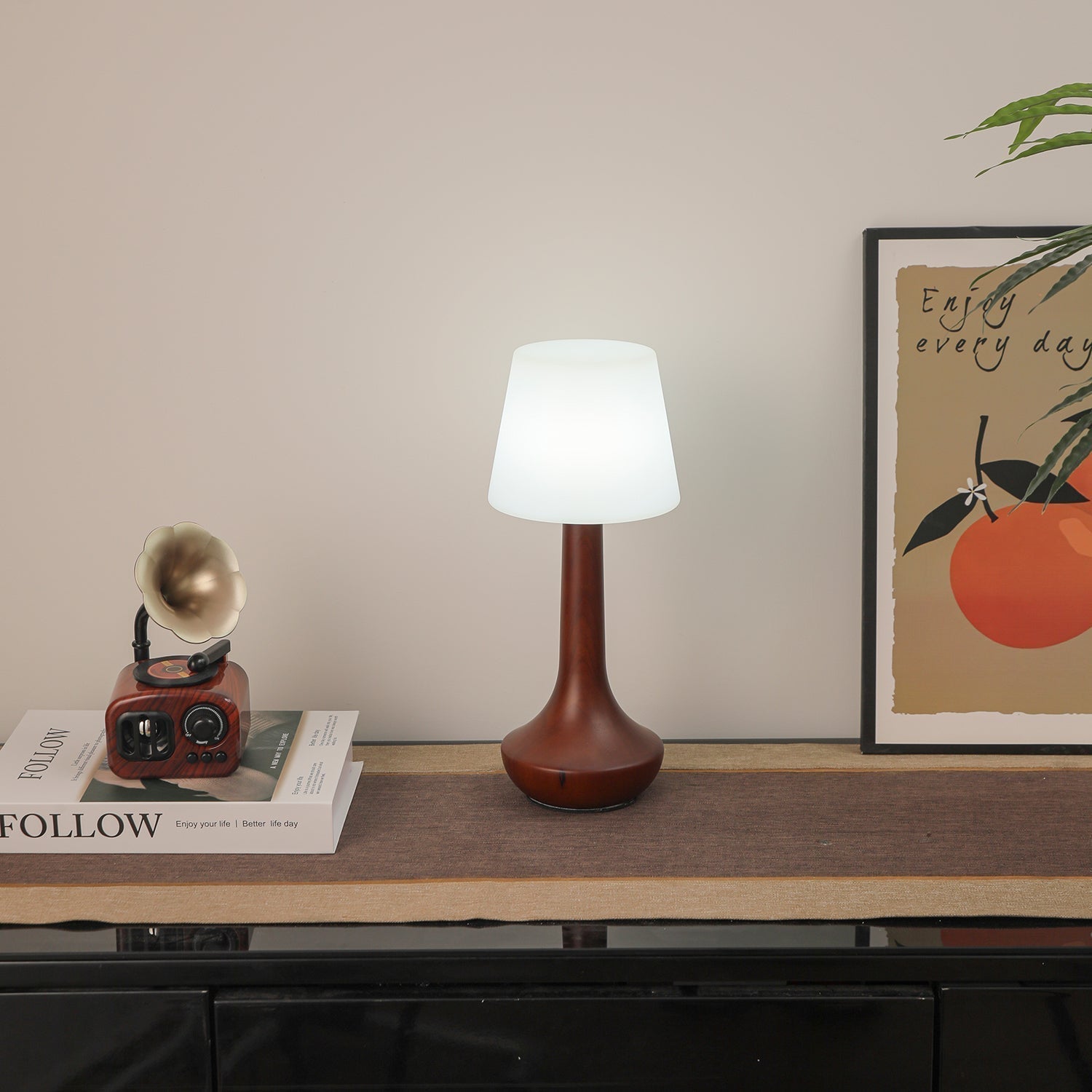 Bello Wooden Retro Table Lamp